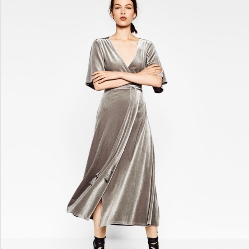 Zara velvet wrap dress size L